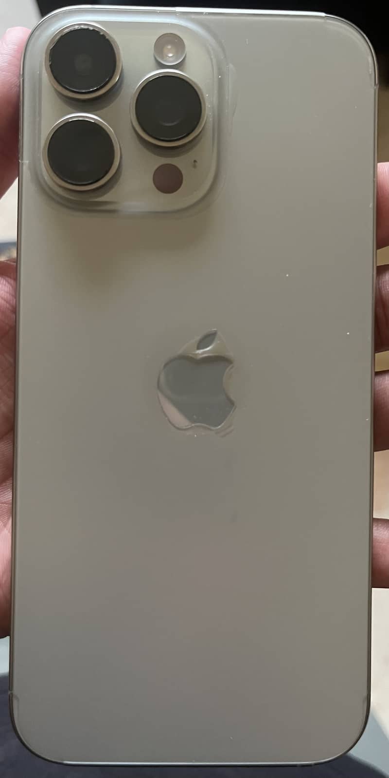 Apple iPhone 16 Pro Max 6