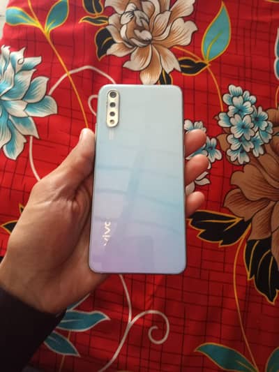 Vivo S1