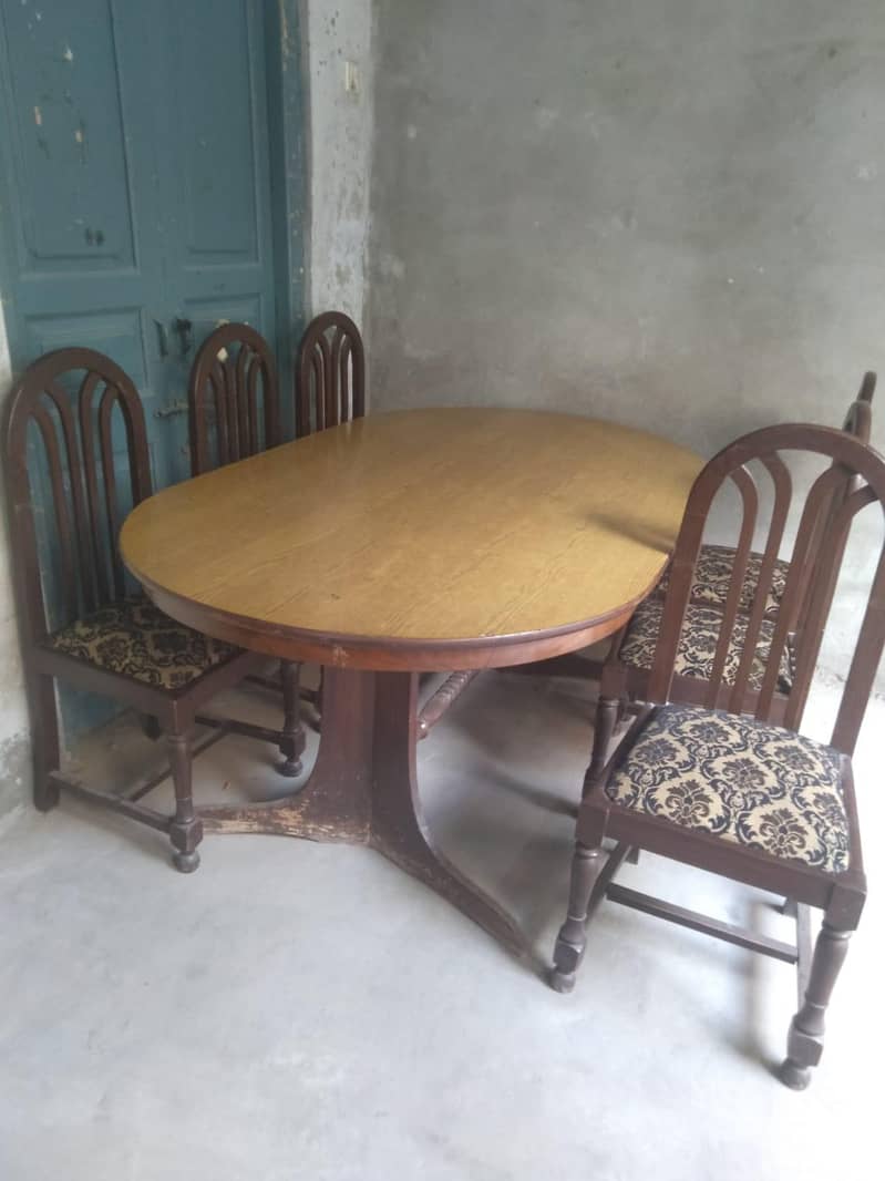 Dinning table 4