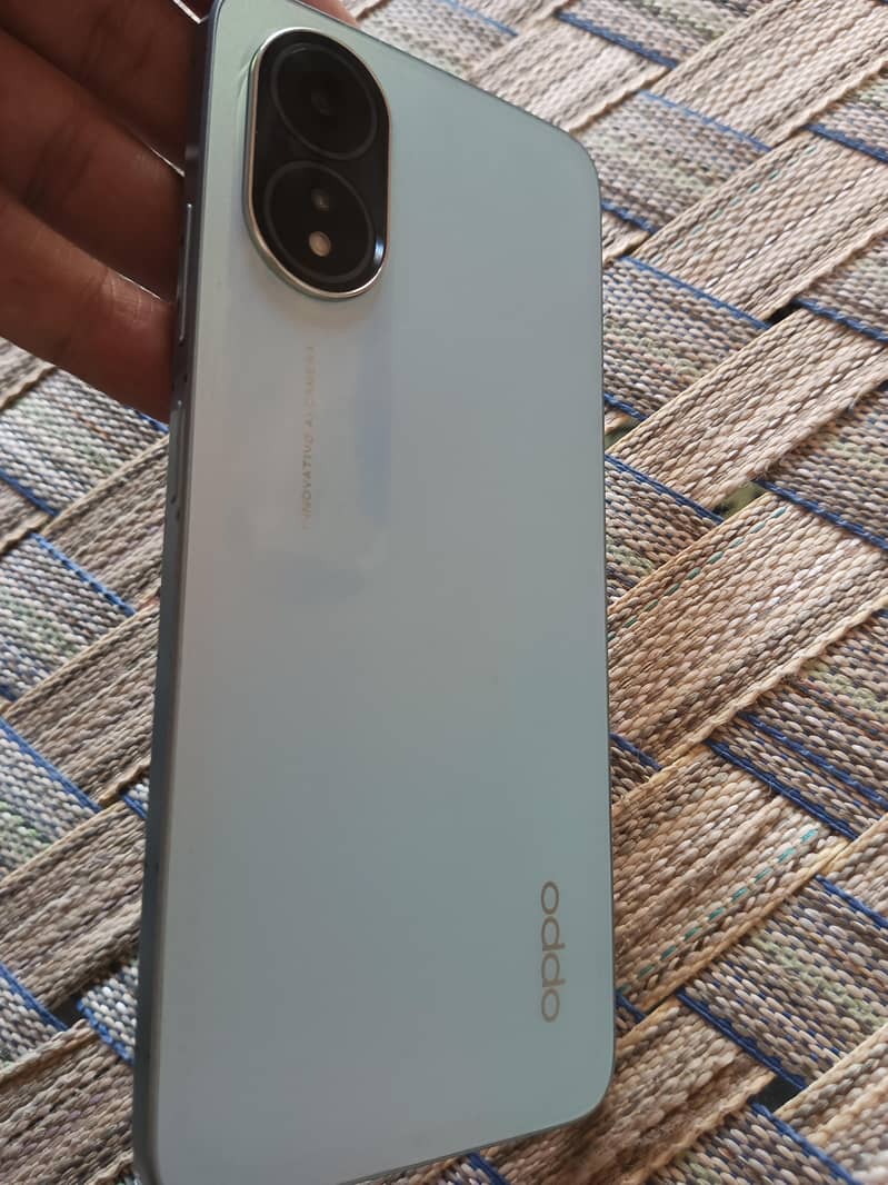OPPO A18 1
