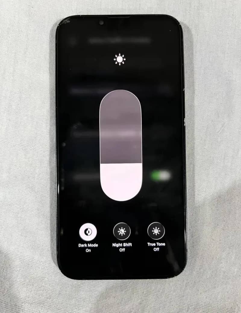 Apple iPhone 13 6