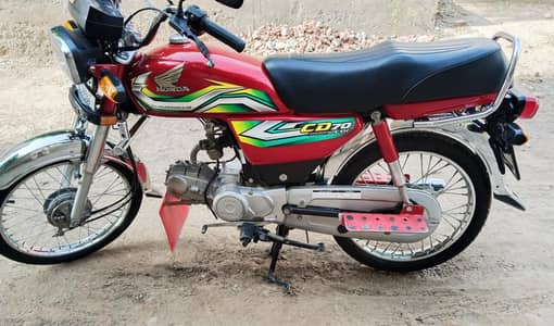very neat clean bike