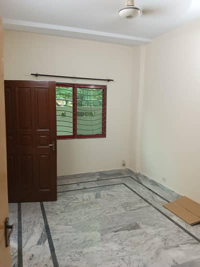 G-11 Size 4 Marla Ground Portion For Rent