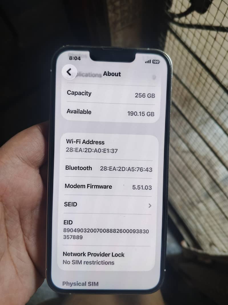 Apple iPhone 13 Pro 4