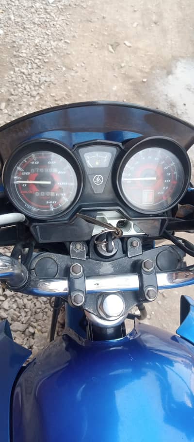Yamaha ybr 125