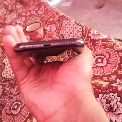 Apple iPhone XS