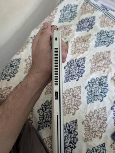 HP EliteBook 840 G6