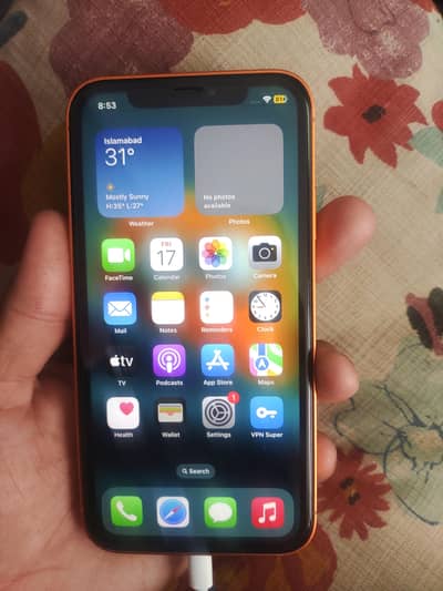 Apple iPhone XR