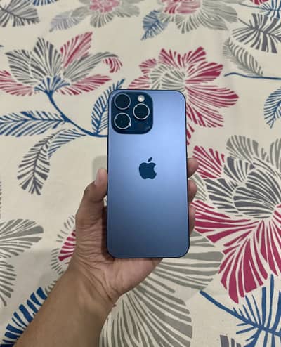 Apple iPhone 15 Pro Max