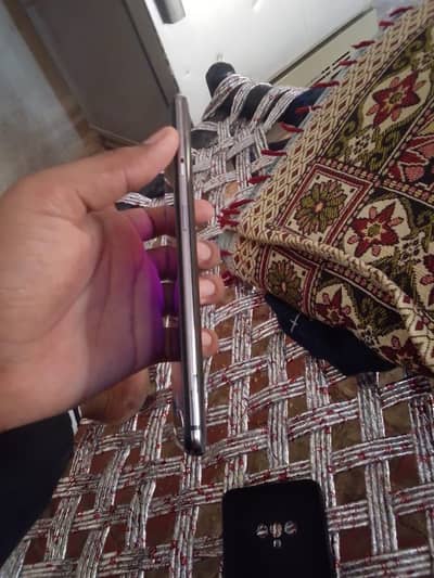 One Plus 7T 8 256
