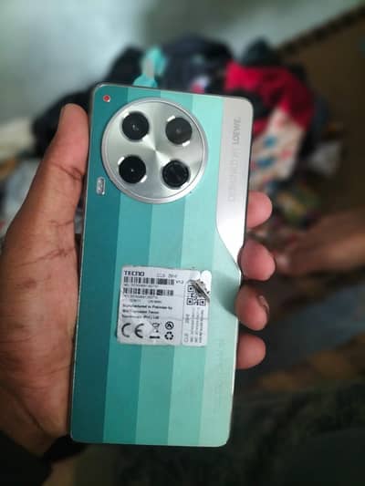 Tecno CAMON 30 Pro full box 70 watt charg finger ok