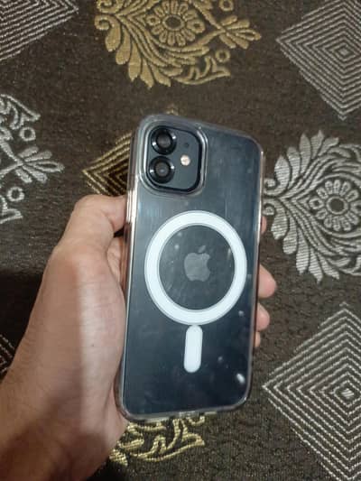 Apple iPhone 12