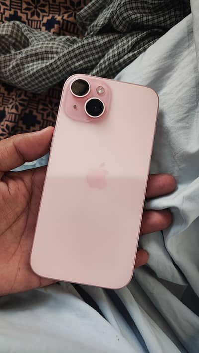 Apple iPhone 15