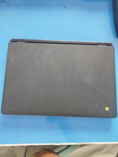 Acer Chromebook. . . Ram 2gb. . Rom. . 16gb