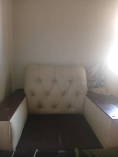 sofa set sell any person want to buy