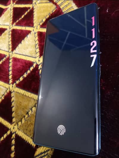 Vivo V30
