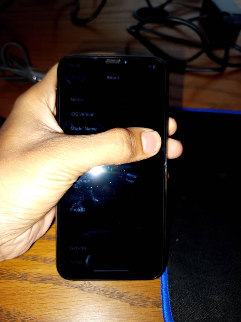 Apple iPhone X 0