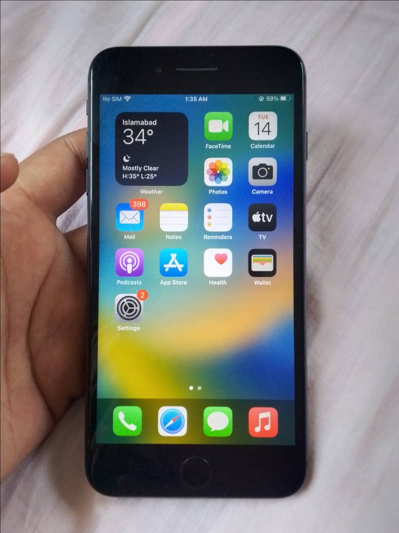Apple iPhone 8 Plus 2