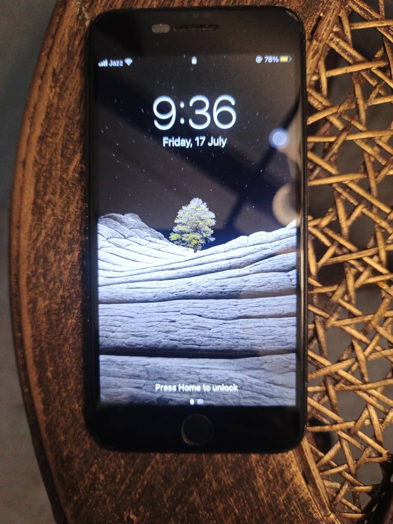 Apple iPhone 7 Plus 3