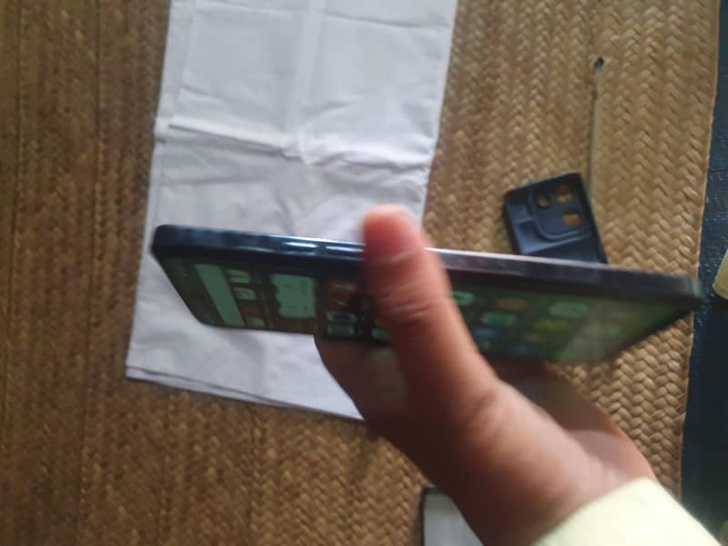 Tecno camon 20 4
