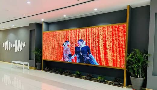 Digital Standee | LED Screen | Advertising Display Solutions