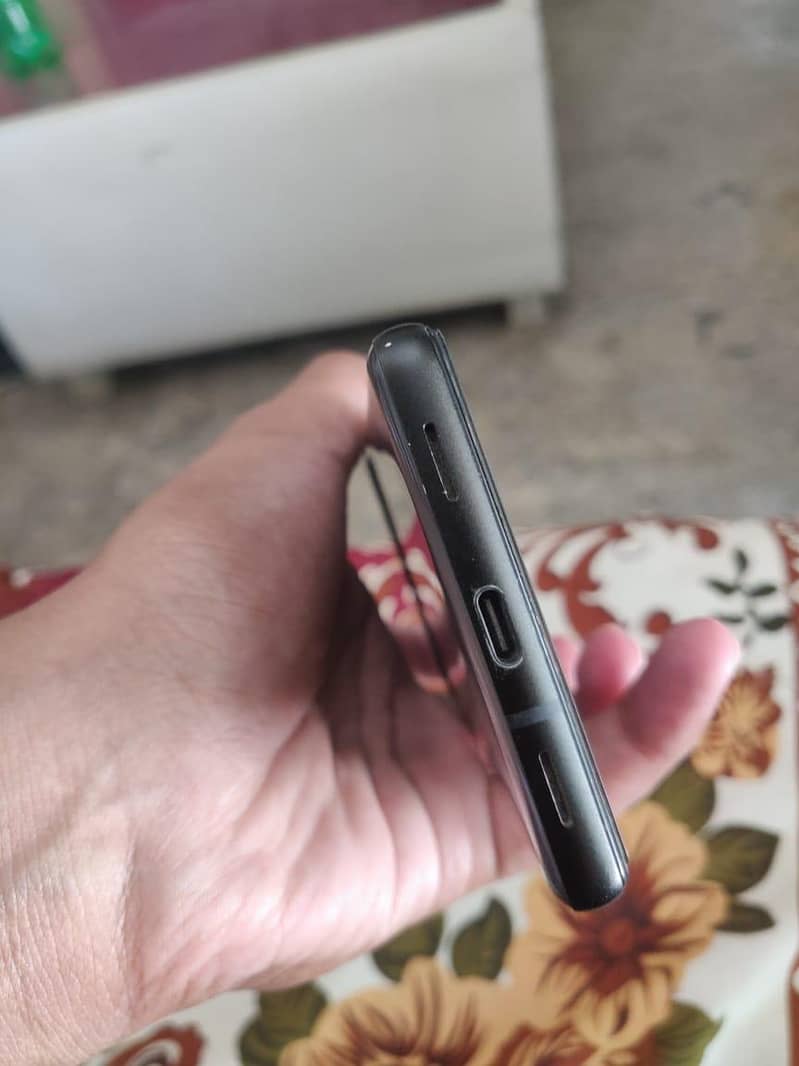 Google Pixel 6a 3
