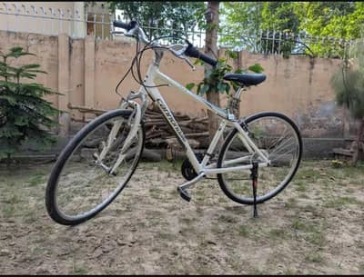 Cannondale cross hybrid cycle
