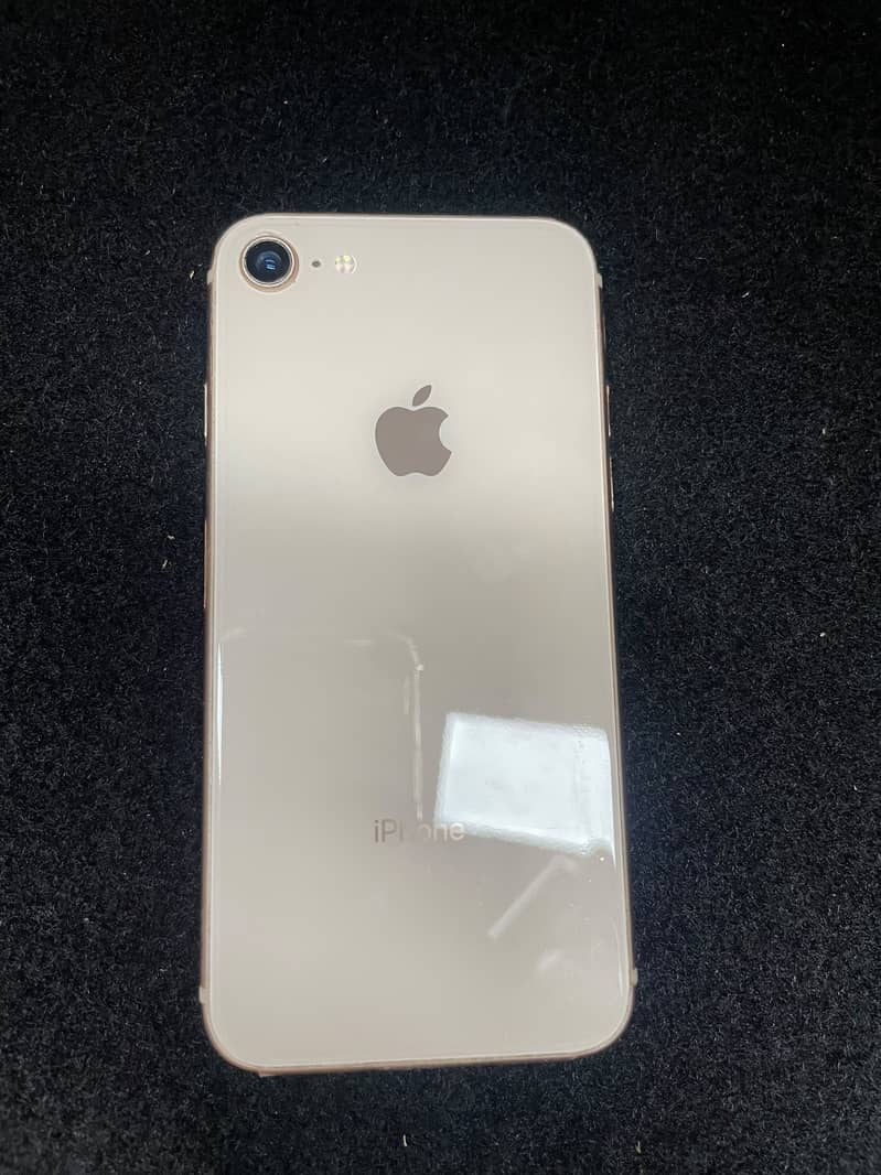 iPhone 8 3