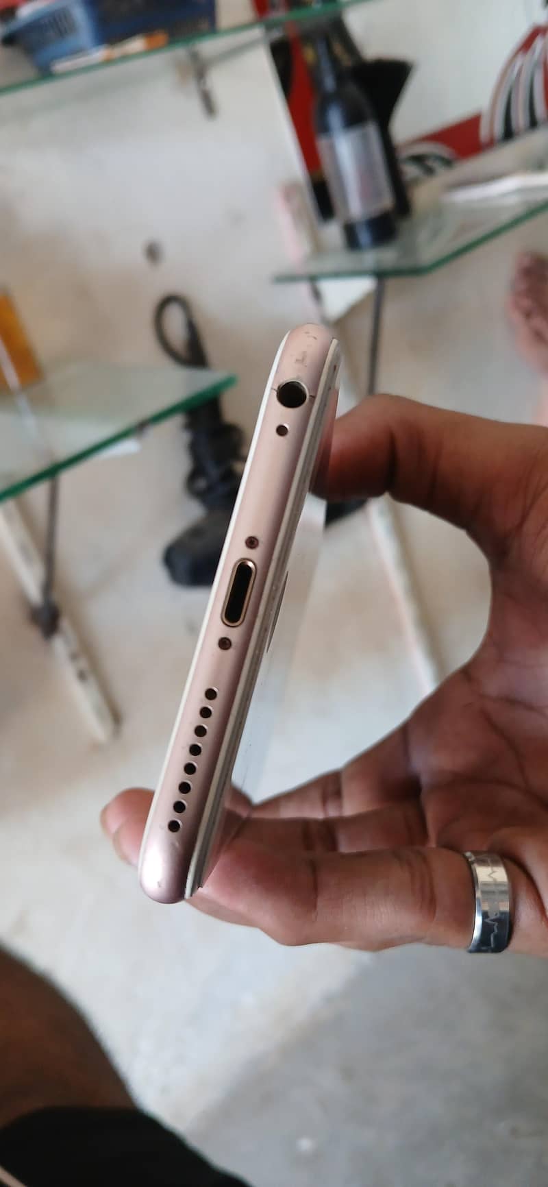 Apple iPhone 6S Plus 1
