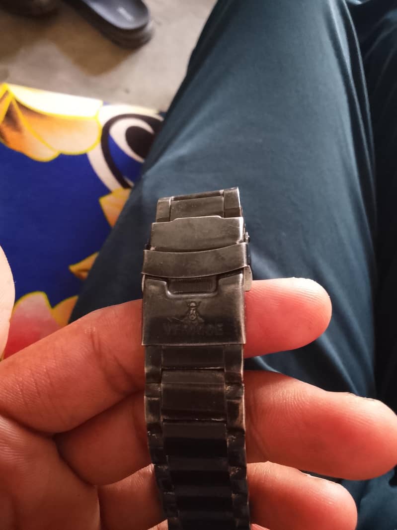watch 1
