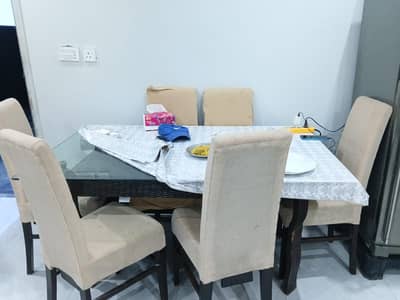 Dinning Table and Chairs