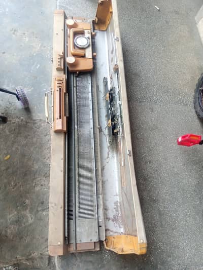 Singer Knitting Machine sale