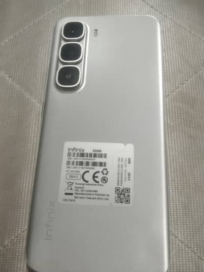 Infinix 60 pro +8+5Gb 256 Gb,10 by 10 condition -1 month used