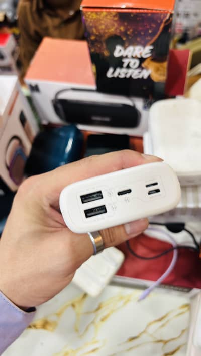 Wireless Power Bank