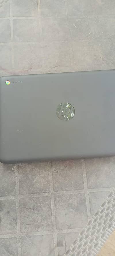 chrome book urgent sale