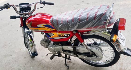HONDA CD 70 2025