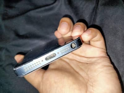I phone 5s urgent sale