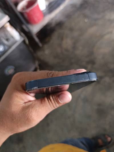 Apple iPhone 13 my whtsap 03431896525