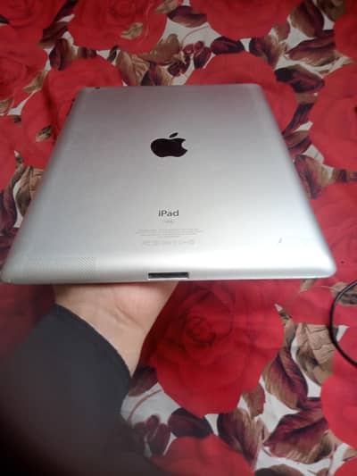 Apple iPad 2 (Space Gray)  16 GB Storage Wi-fi And Hotspot For Sale .
