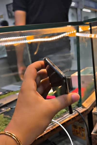 Apple iPhone 11 Pro