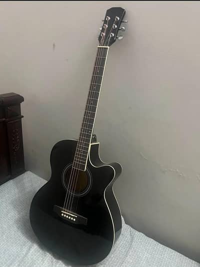 Guitar for sale