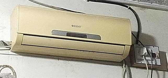 Orient 1 ton AC