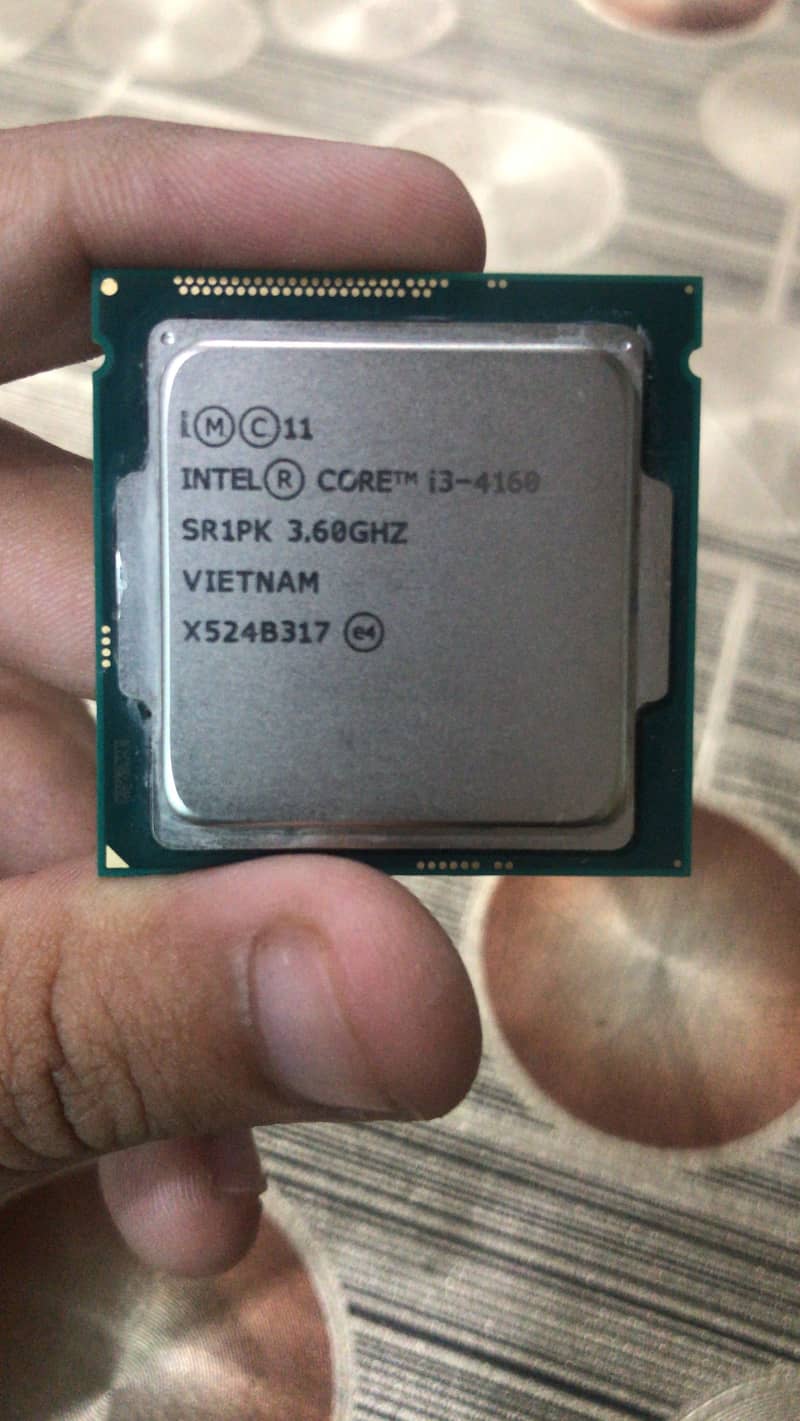 Intel i3 4 generation 1