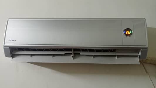 Gree 1.5 Ton Ac for sale | Non-Inverter Split Ac | Excellent Condition