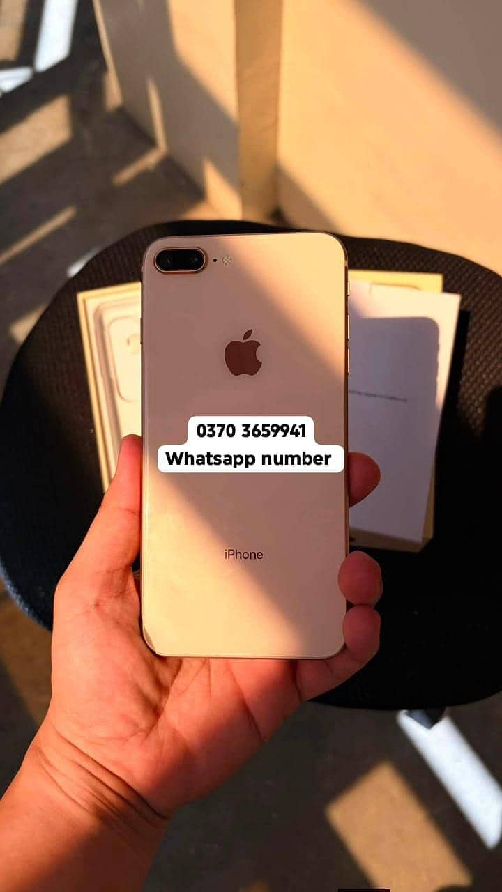 Apple iPhone 8 Plus 0
