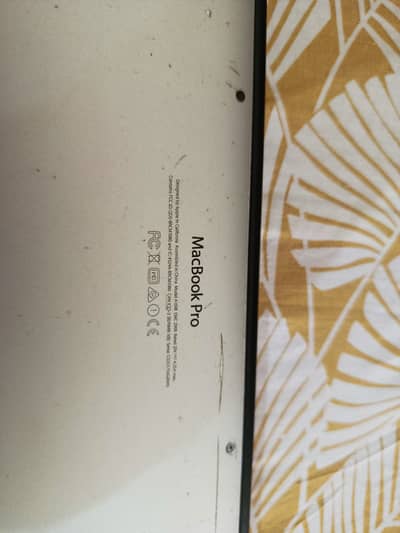 Apple MacBook Pro Retina 15" Mid-2015 | Core i7 | 16GB RAM | A1398