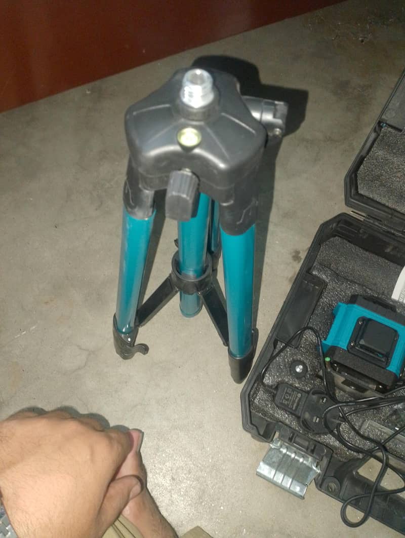 laser level 3