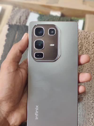 Infinix Note 50 Pro  12+12gb 256gb  10/9.5 Android 16.2