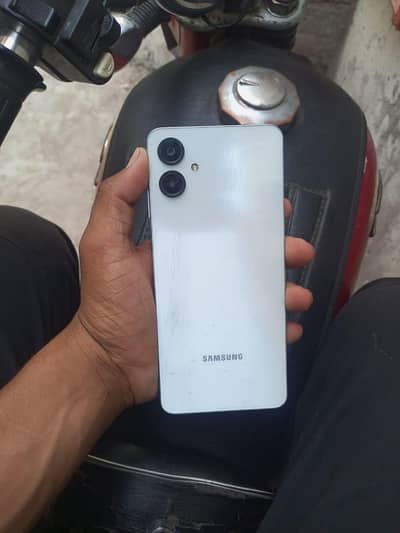 Samsung Mobile A06 exchange