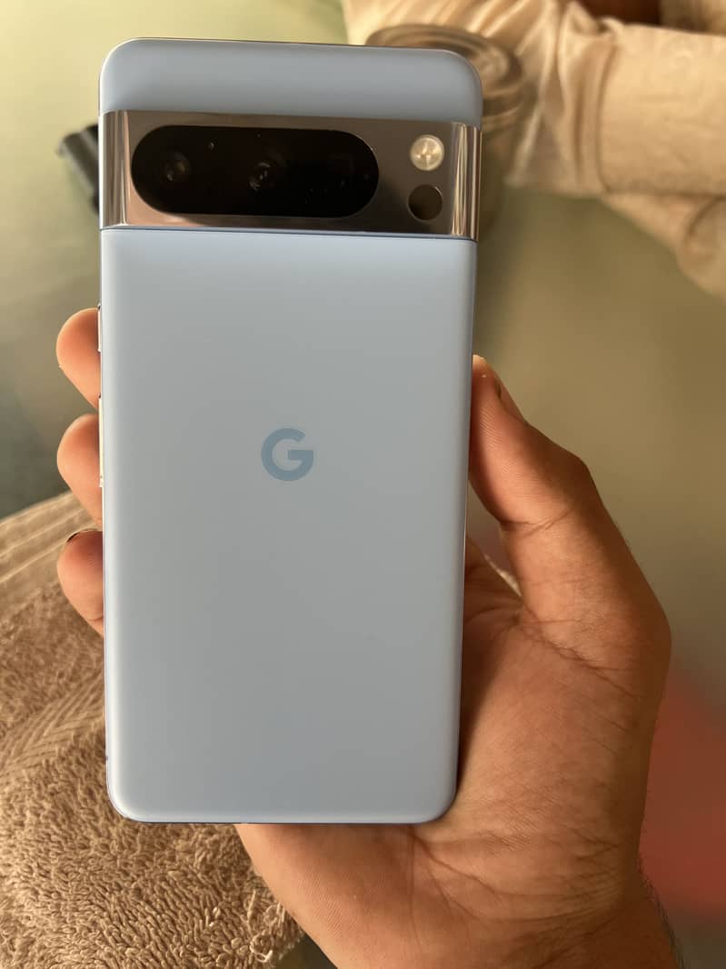 Google pixel 8 pro 0